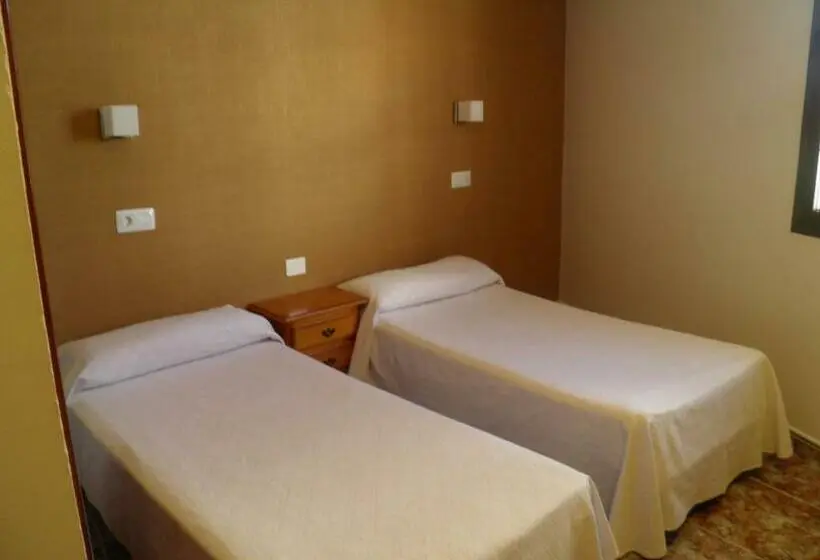Habitació Estàndard, Hostal Albacar