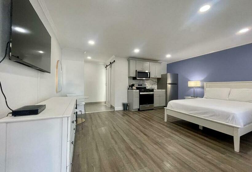 חדר סטודיו סטנדרד, Budget Inn