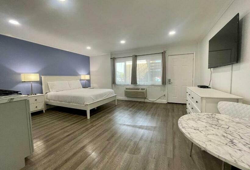 חדר סטודיו סטנדרד, Budget Inn