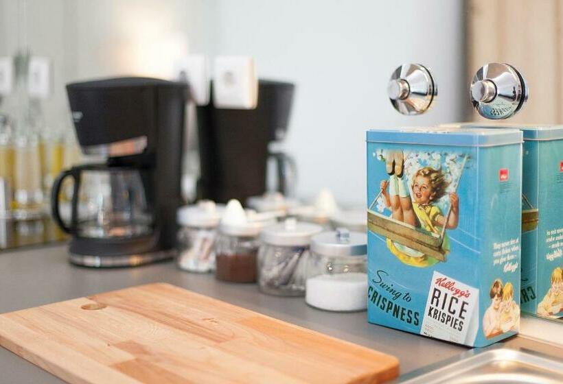 سوئیت با چشم‌انداز رودخانه, Emporium Lisbon Suites