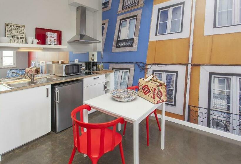 Superior suite with river view, Emporium Lisbon Suites