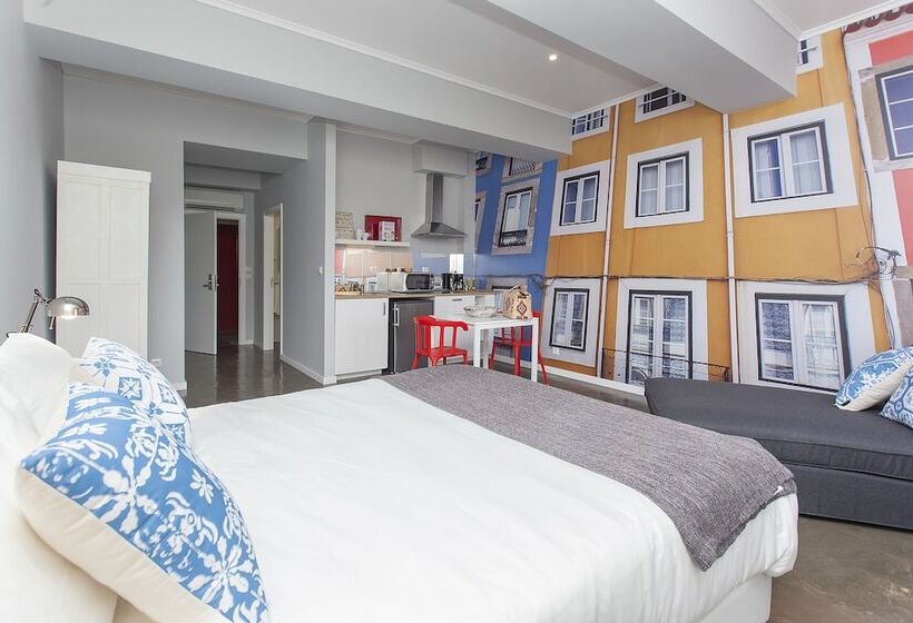 Superior suite with river view, Emporium Lisbon Suites