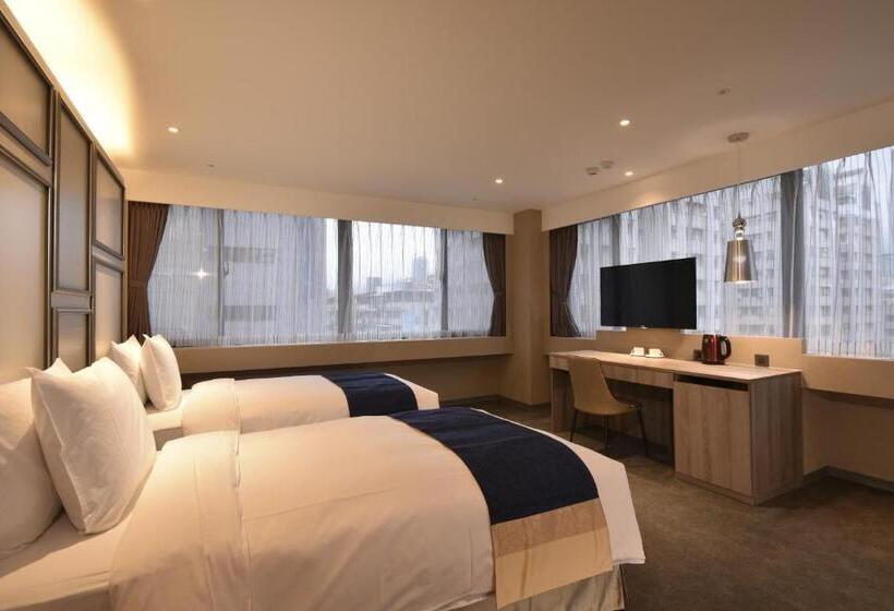 اتاق اجرایی, Green World Zhongxiao