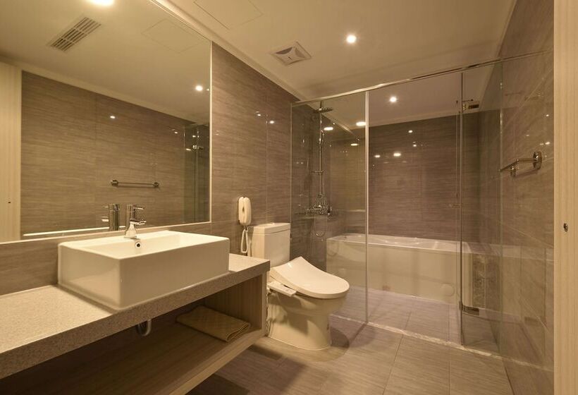 اتاق کلاسیک, Green World Zhongxiao