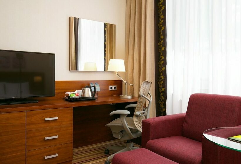 اتاق استاندارد, Hilton Garden Inn Volgograd