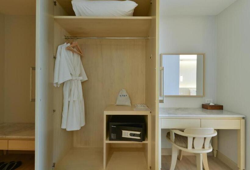 חדר סופריור, Hisea Huahin