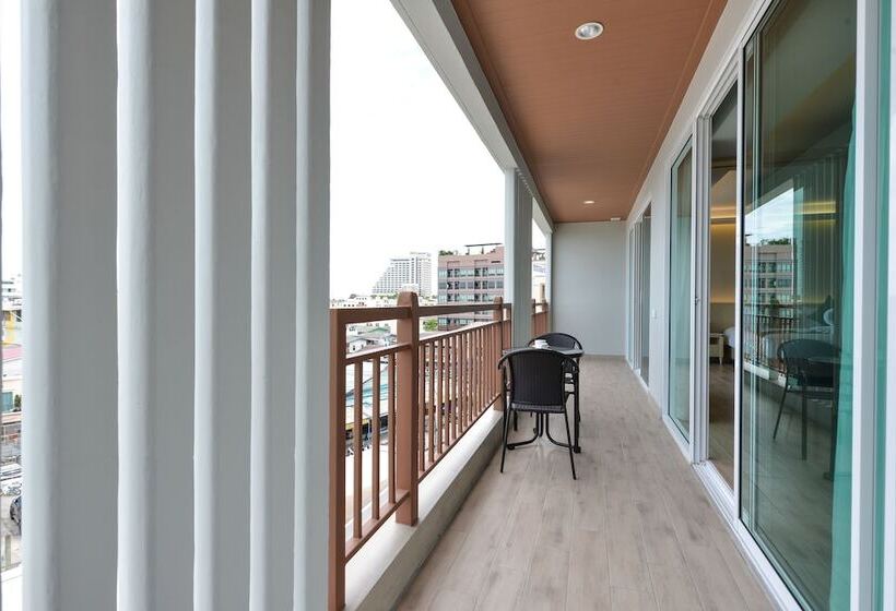 스위트 킹사이즈 침대, Hisea Huahin