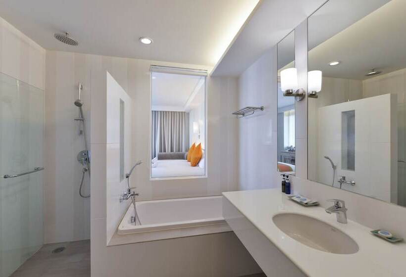 스탠다드 룸 킹사이즈 침대, Hisea Huahin