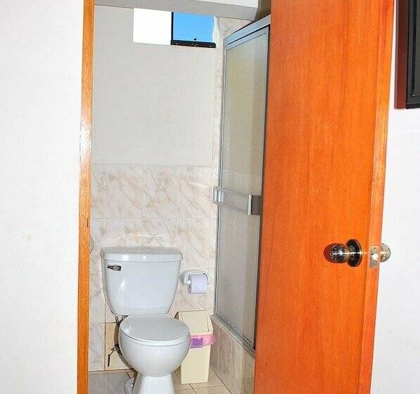 اتاق استاندارد یک نفره, Hostal Don Reymundo