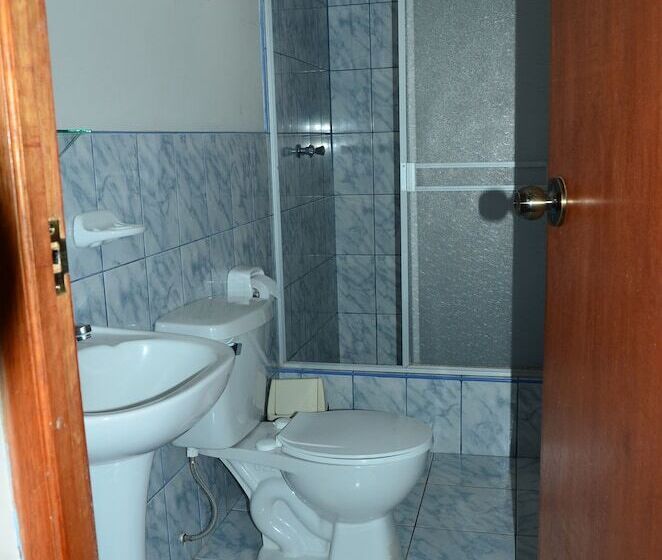 اتاق استاندارد, Hostal Don Reymundo