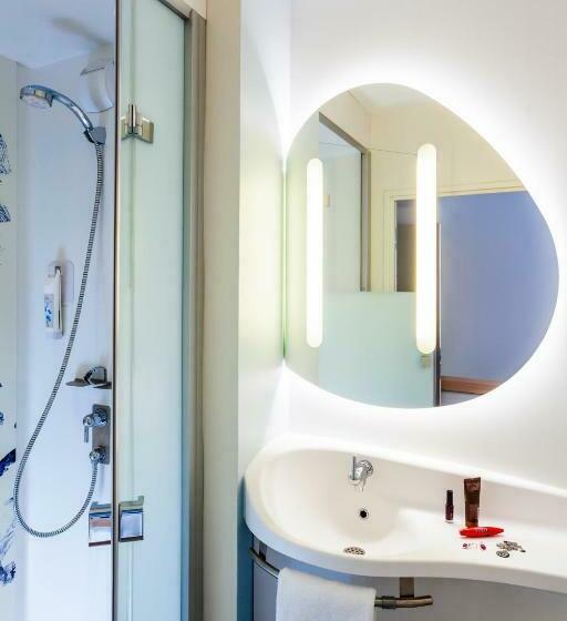 スタンダードルーム, Ibis Budget Sens