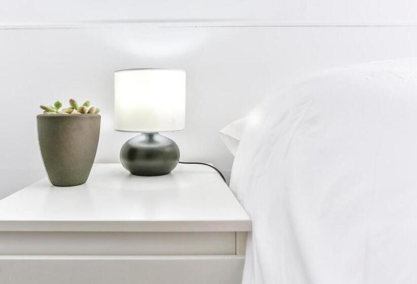 اتاق استاندارد, Laramond Barcelona Rooms