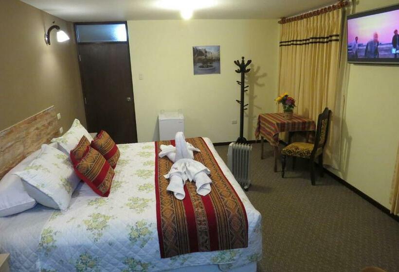 سوییت جونیور, Los Portales De Chivay