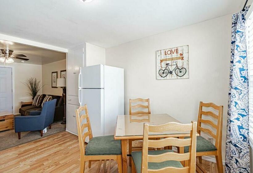 جناح ديلوكس, Suites Of Lava Hot Springs