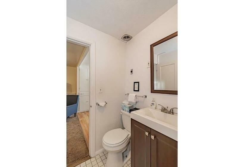 جناح ديلوكس, Suites Of Lava Hot Springs