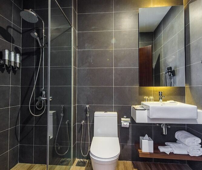 标准间, The Smith House