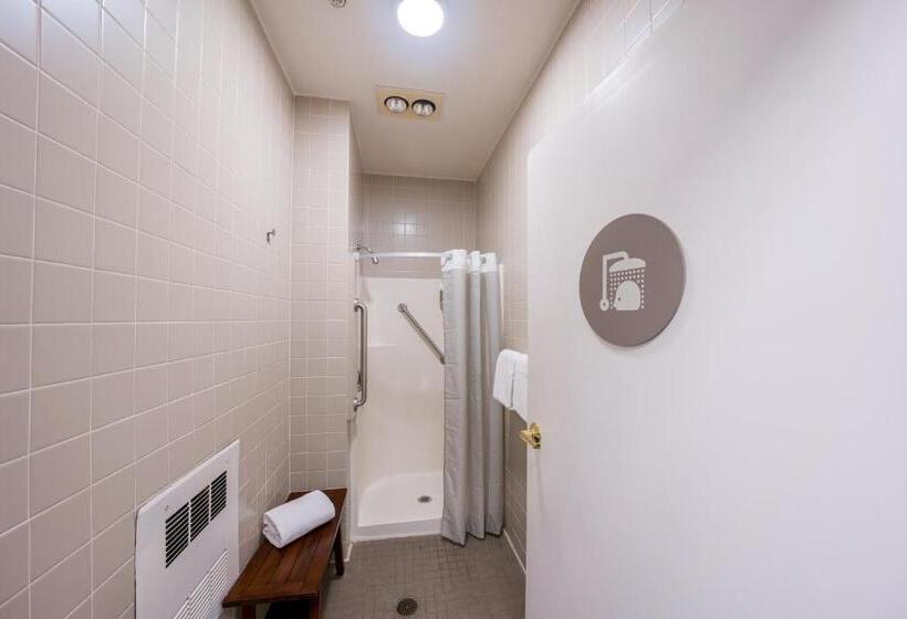 Номер Economy, The Urban