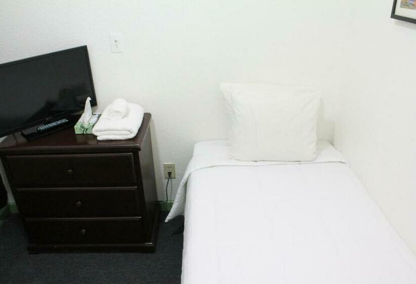 Номер Стандарт Индивидуальный Совместная Ванная, Union