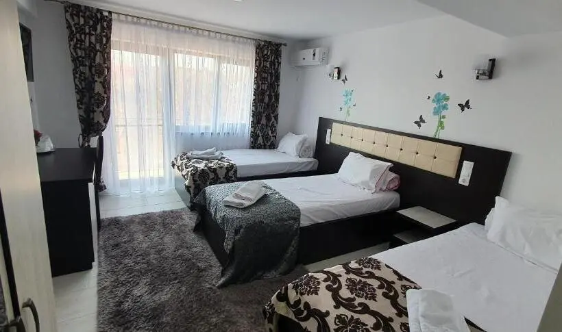バルコニー付きスタンダードトリプルルーム, Motel Didona B