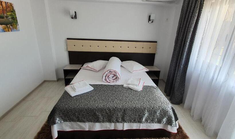 Номер Deluxe с Балконом, Motel Didona B