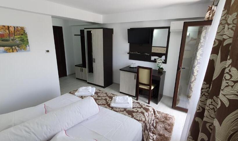 اتاق لوکس با بالکن, Motel Didona B
