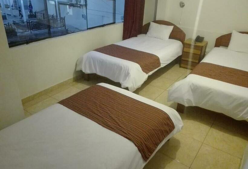 غرفة قياسية ثلاثية, Cubas Home Machupicchu