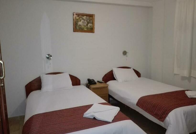 غرفة قياسية, Cubas Home Machupicchu