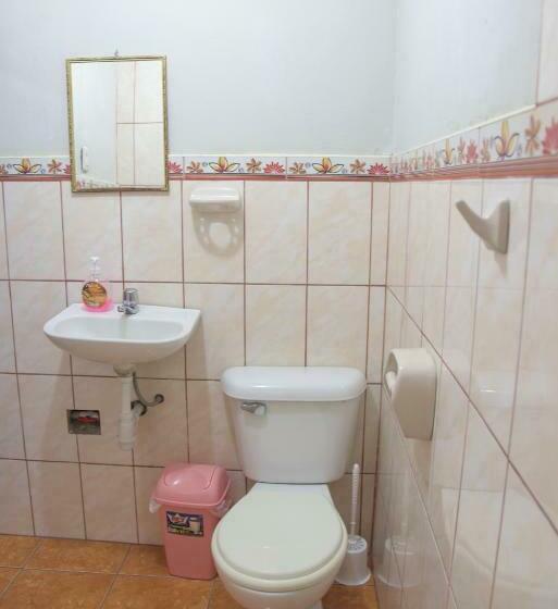 スタンダードルーム, Brabant Hostal