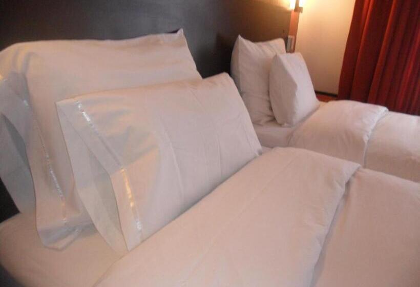 اتاق استاندارد سه نفره, La Casa De Ana Peru