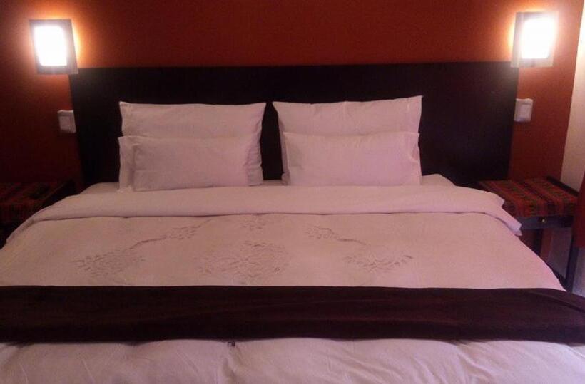 اتاق راحتی, La Casa De Ana Peru