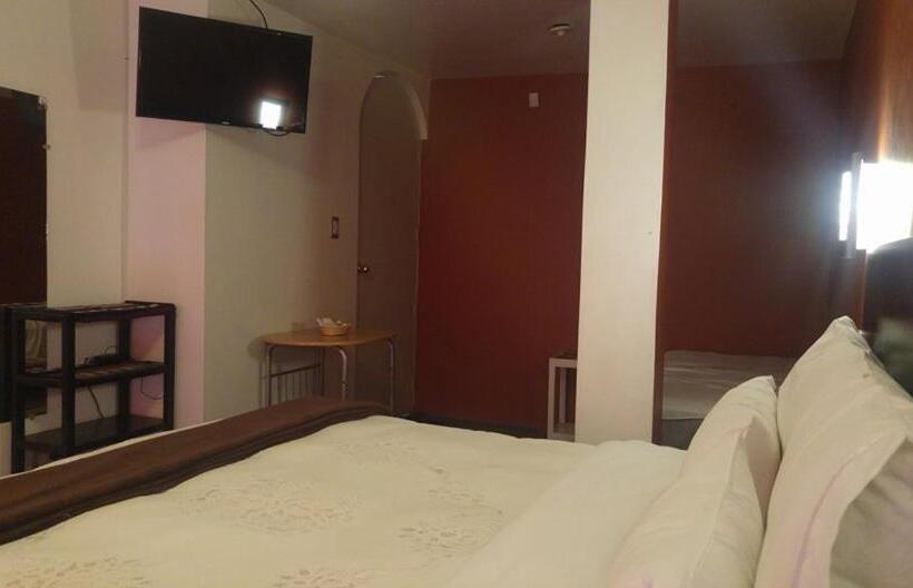 اتاق راحتی, La Casa De Ana Peru