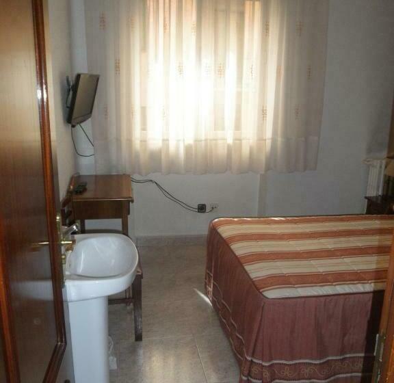 اتاق استاندارد یک تخته با سرویس بهداشتی مشترک, Hostal Los Andes