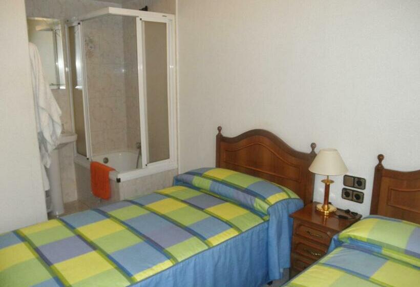 اتاق استاندارد, Hostal Los Andes