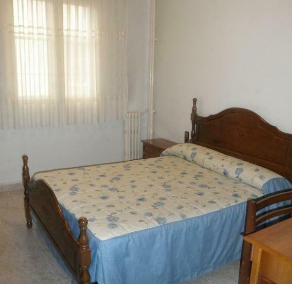 اتاق استاندارد, Hostal Los Andes