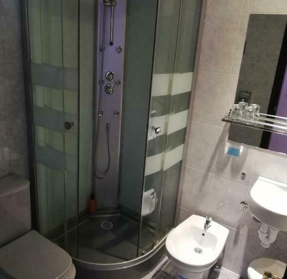 标准单人间, Alojamientos Albor I