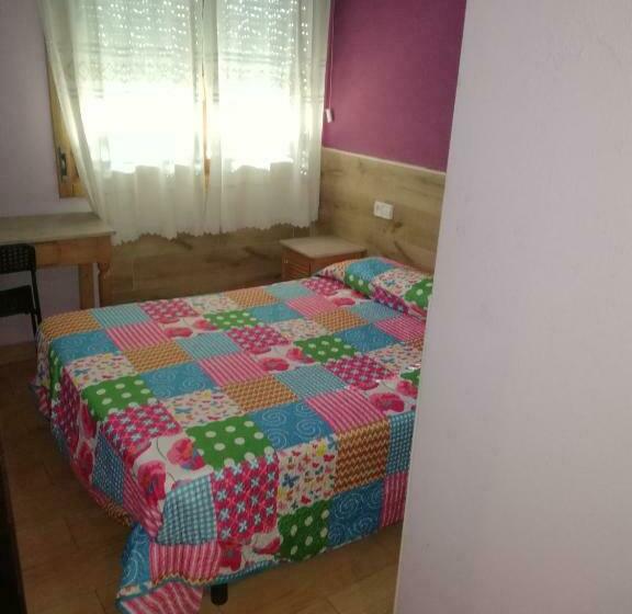 Номер Стандарт Индивидуальный, Alojamientos Albor I