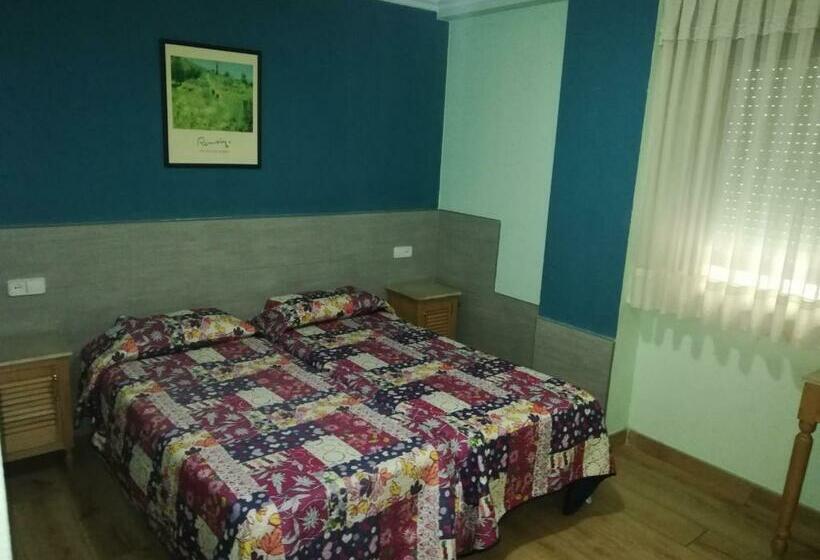 Standard Egyágyas Szoba, Alojamientos Albor I