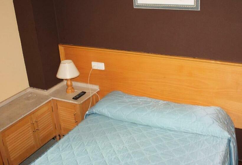 Номер Стандарт Индивидуальный, Alojamientos Albor I