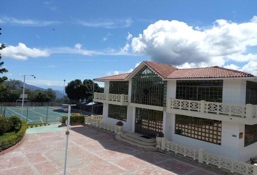 בית, חדר שינה 1, Barcelona Chinauta