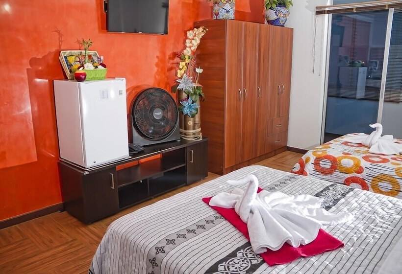 חדר משפחתי, Barcelona Chinauta