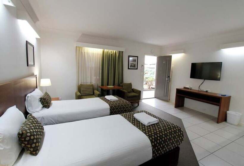 Люкс 2 Спальни, Chinchilla Downtown Motor Inn
