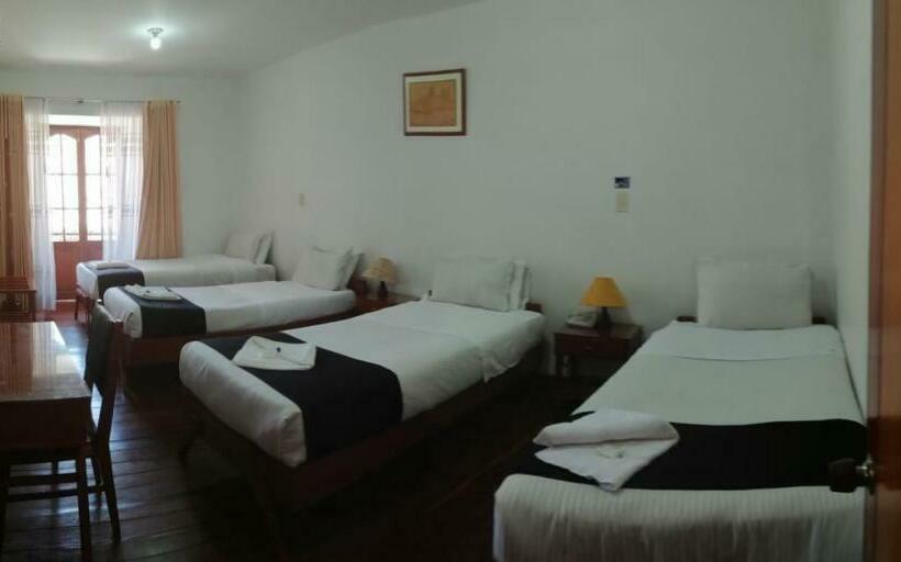 Четырехместный Номер Стандарт с Балконом, El Cid Plaza Premium