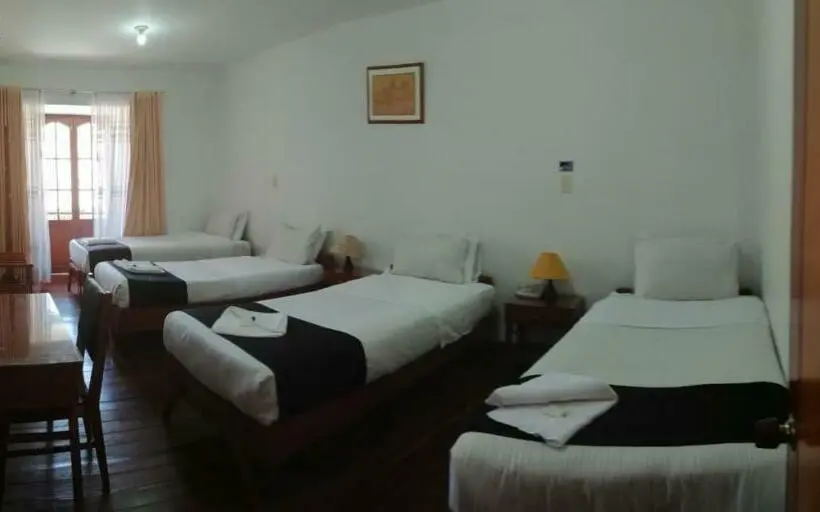 اتاق استاندارد چهارنفره با بالکن, El Cid Plaza Premium