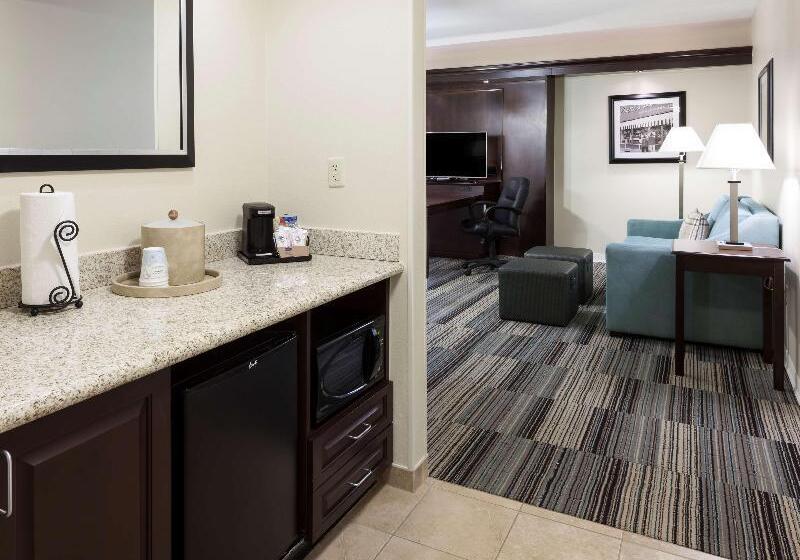 Номер Стандарт, Hampton Inn & Suites By Hilton Grande Prairie