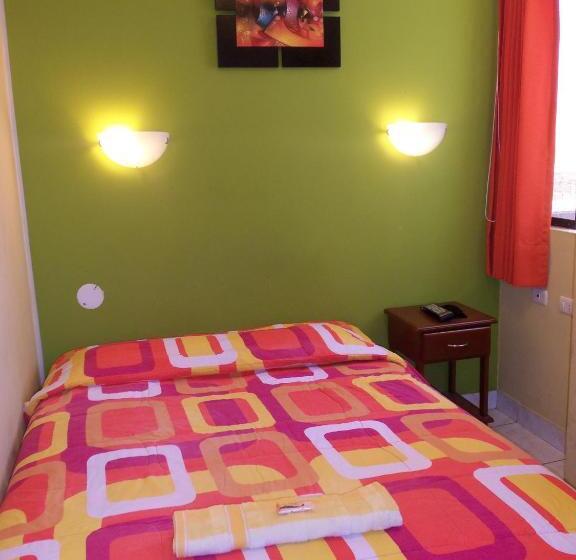 חדר סטנדרט יחיד, Hostal Boulevard