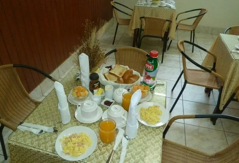 اتاق استاندارد, Hostal Huayruro