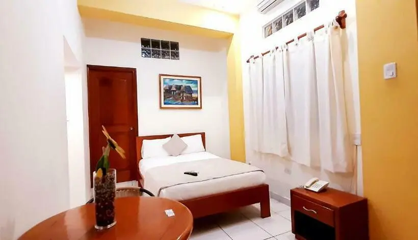 اتاق استاندارد یک نفره, Hostal Huayruro