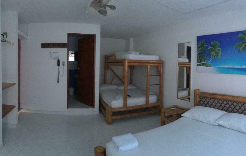 اتاق خانوادگی, La Fragata