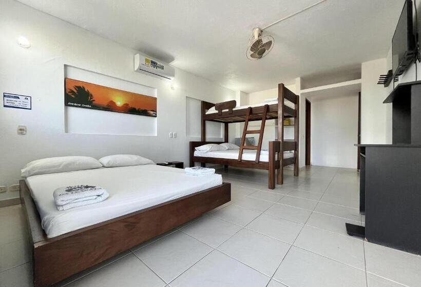 اتاق خانوادگی, La Fragata