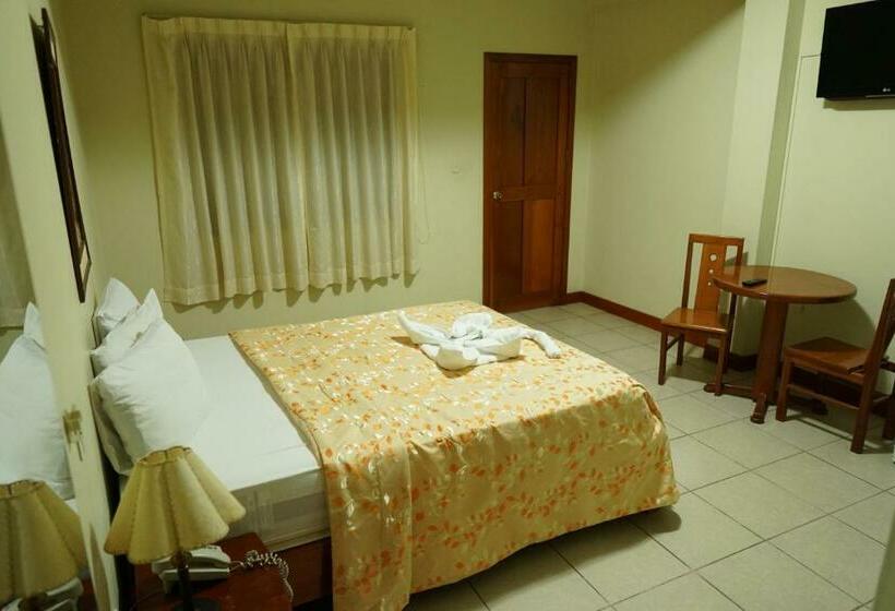 غرفة قياسية, Oro Verde & Suites